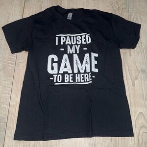 “I Paused My Game To Be Here” Black T-Shirt, Youth Medium